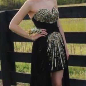 BEAUTIFUL beaded prom dress